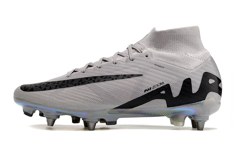BOTA DE FUTBOL NIKE MERCURIAL 15 ELITE SG - CINZA